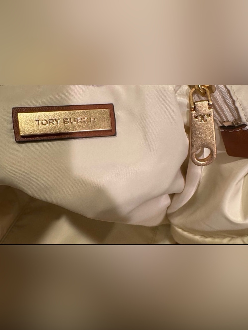 Pre-Loved Tory Burch Ella Printed Tote - Morning Crane Special Edition - Picture 10 of 11